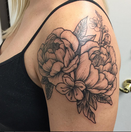 Tattoos - Vintage Floral on Shoulder- Instagram @michaelbalesart - 121888